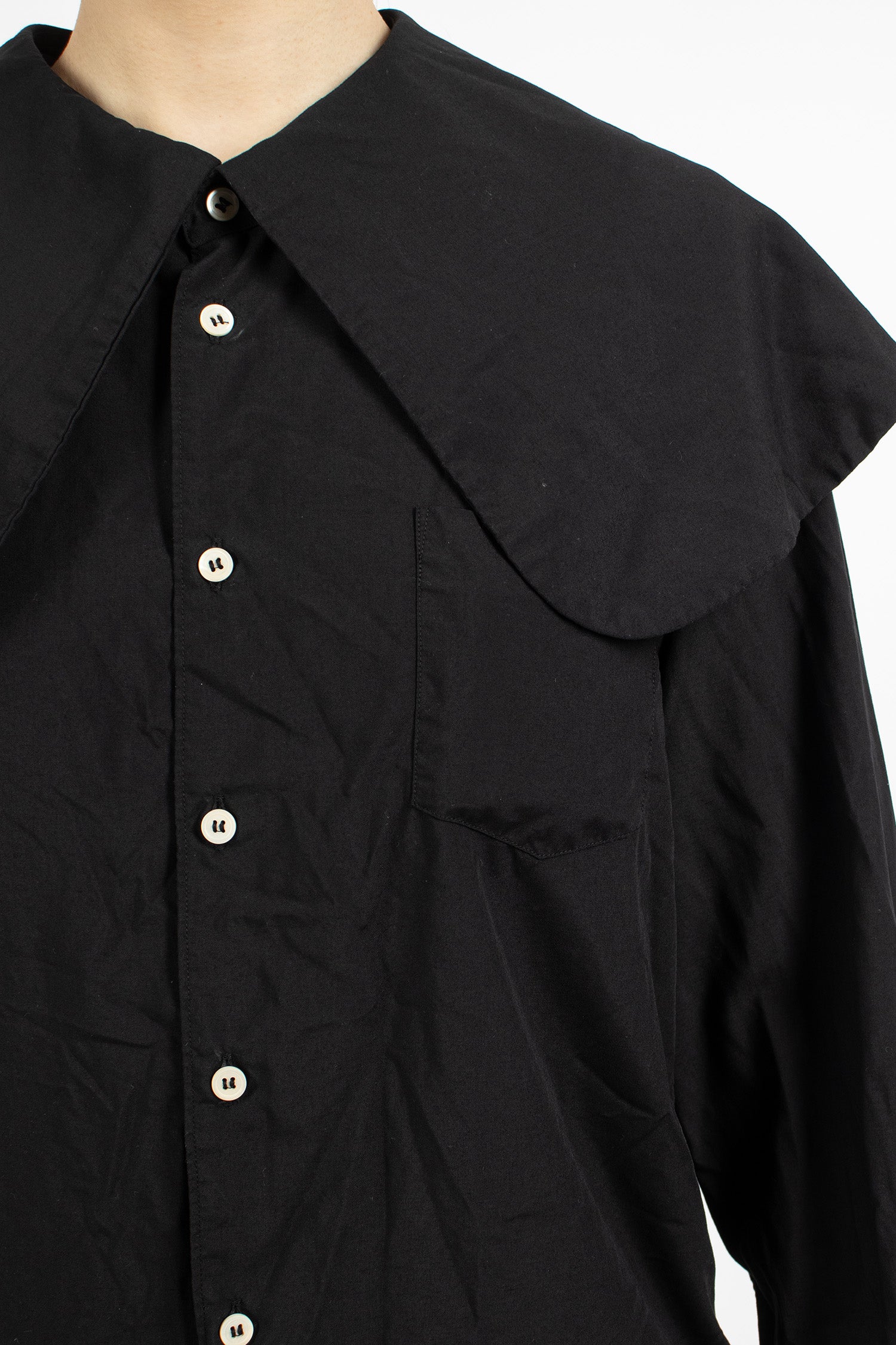 Peter Pan Collar Shirt Black