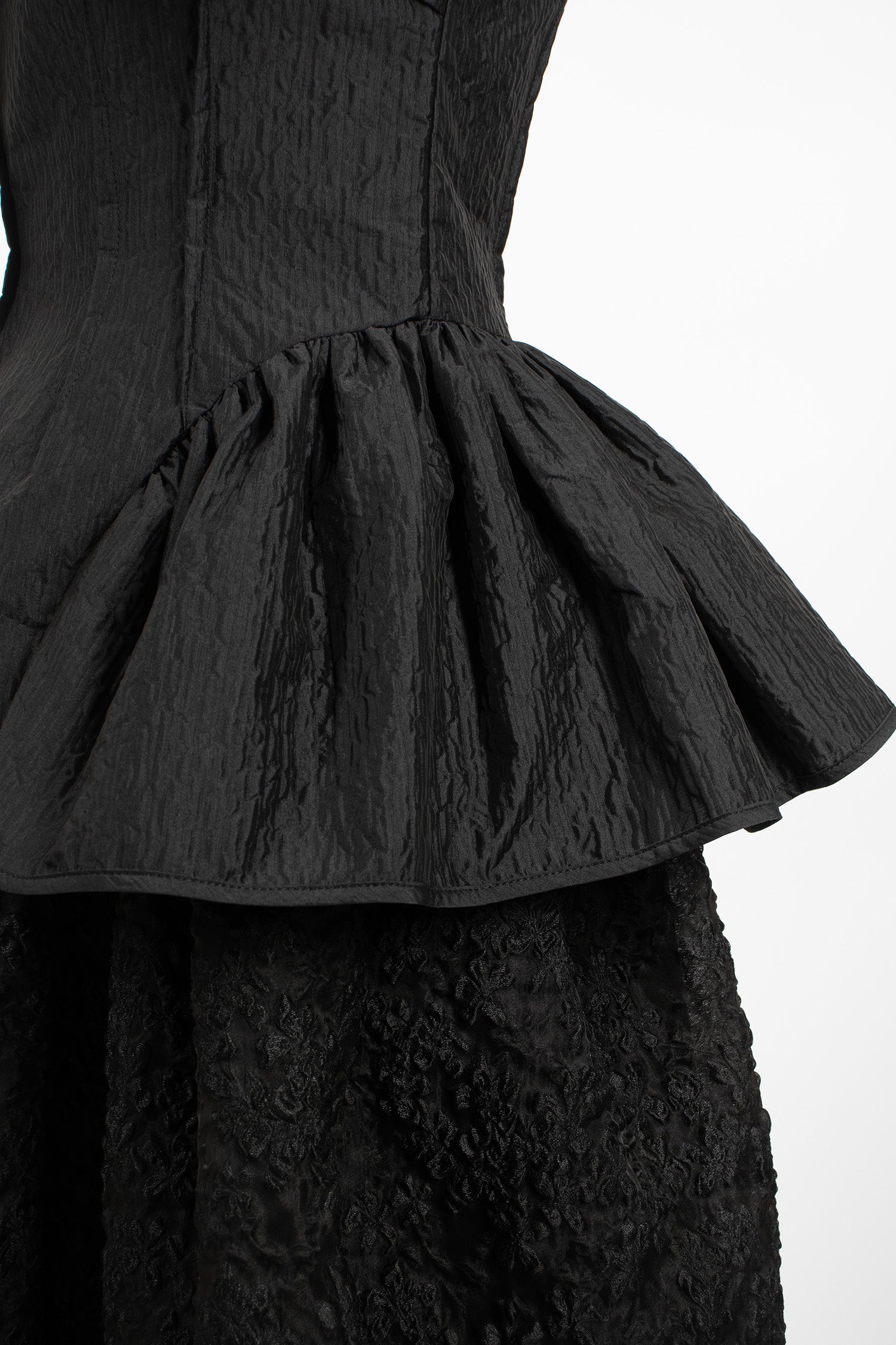 Daimi Top Black Stria Matelassé