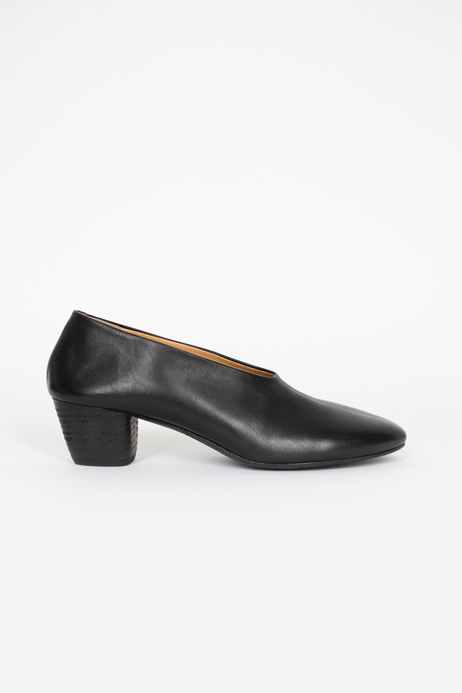 Coltello Pump Black