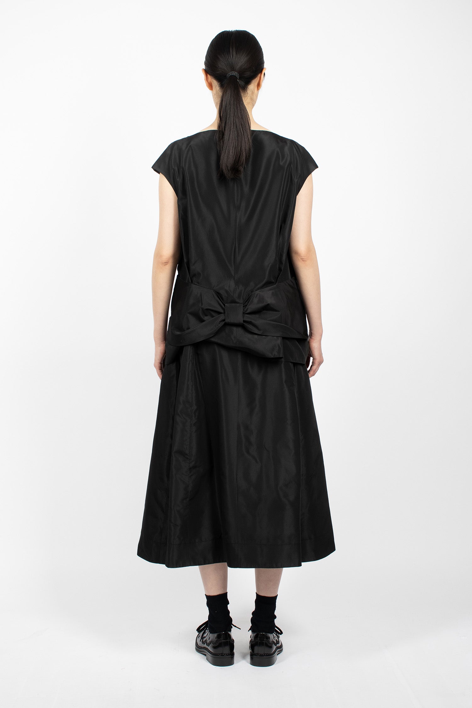 Sculpt Ripple Skirt Black