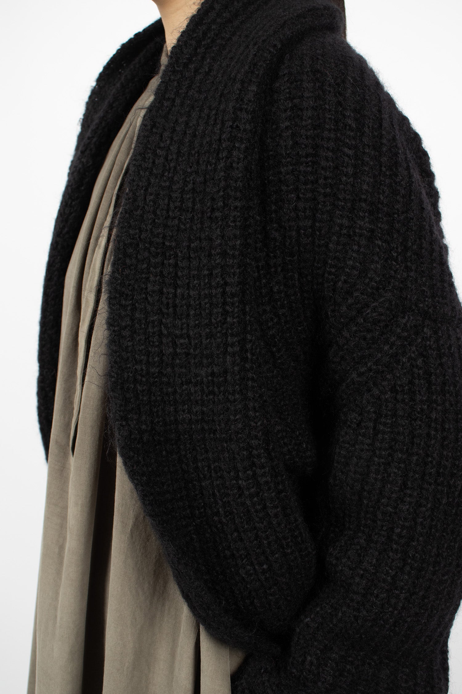 Soft Moh Bolero Black