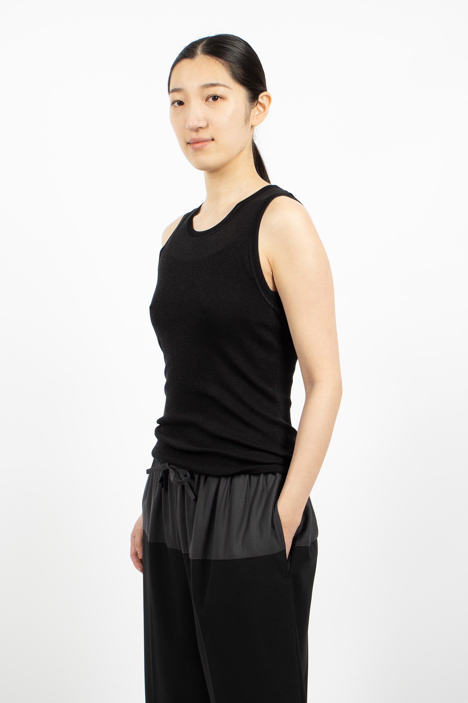Heirloom Tank Black
