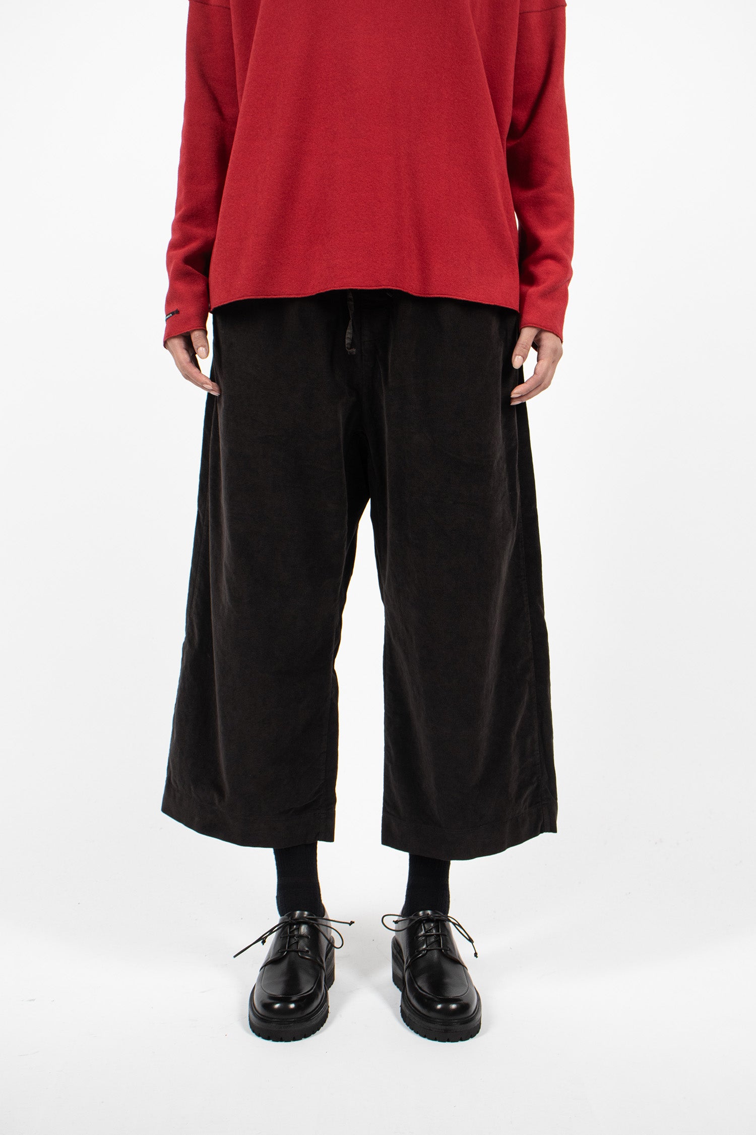 23206 Wide&Short V Trouser Brown