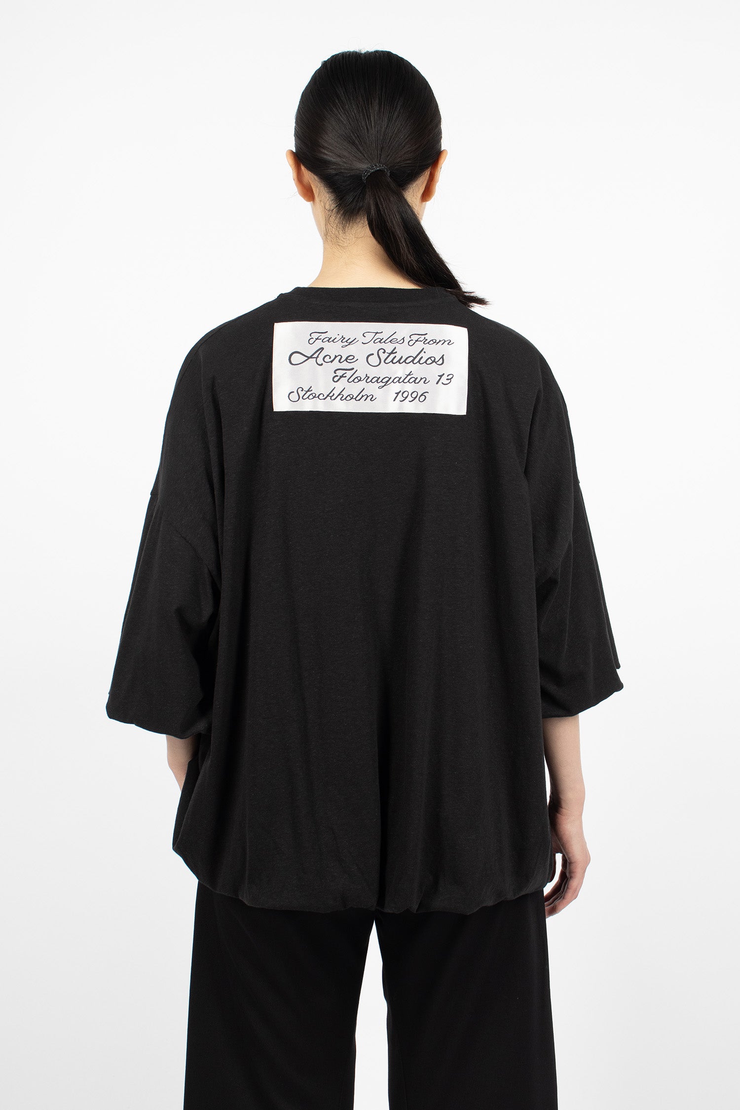 Gathered Logo T-Shirt Black