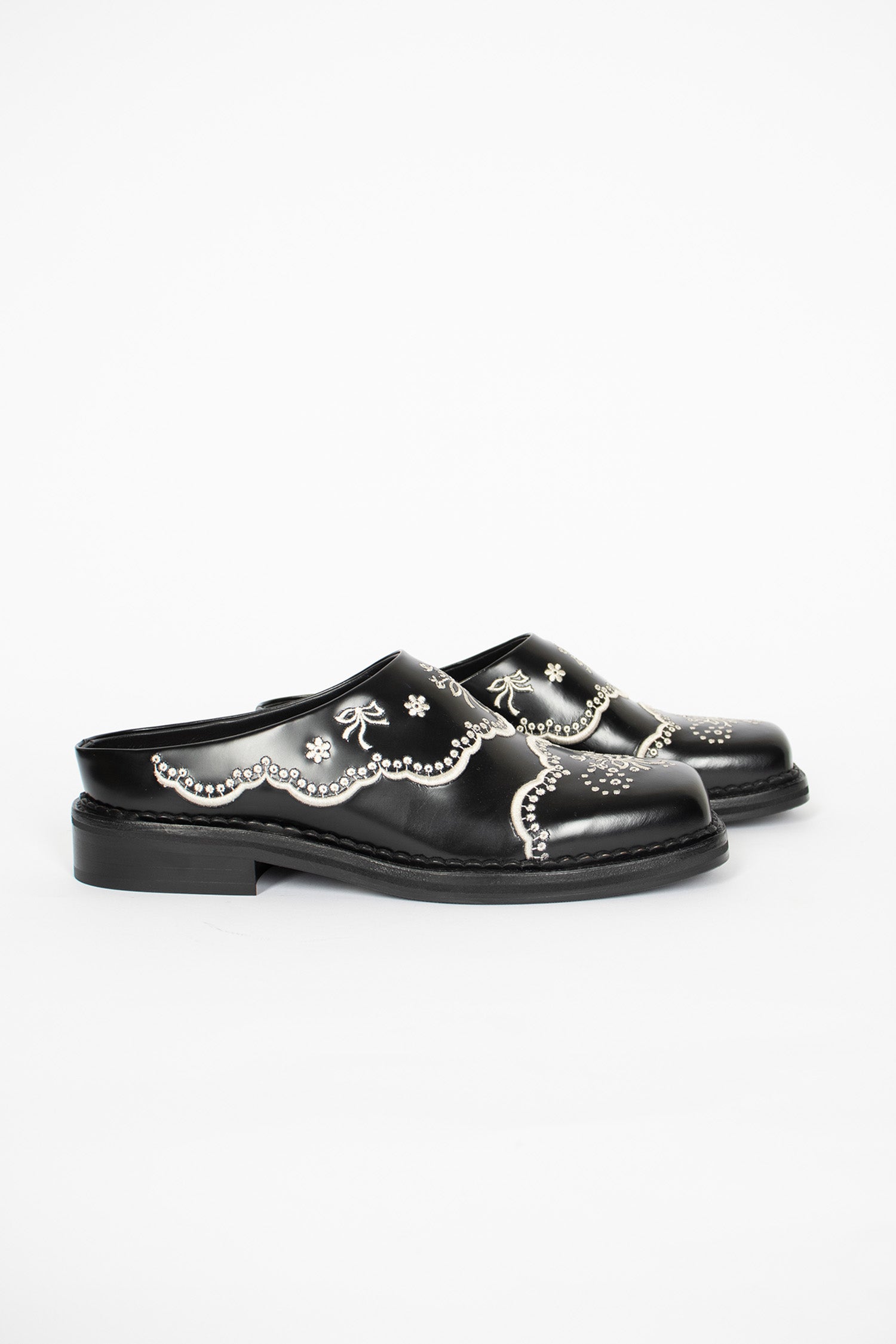 Floral Lace Mule Black/Cream