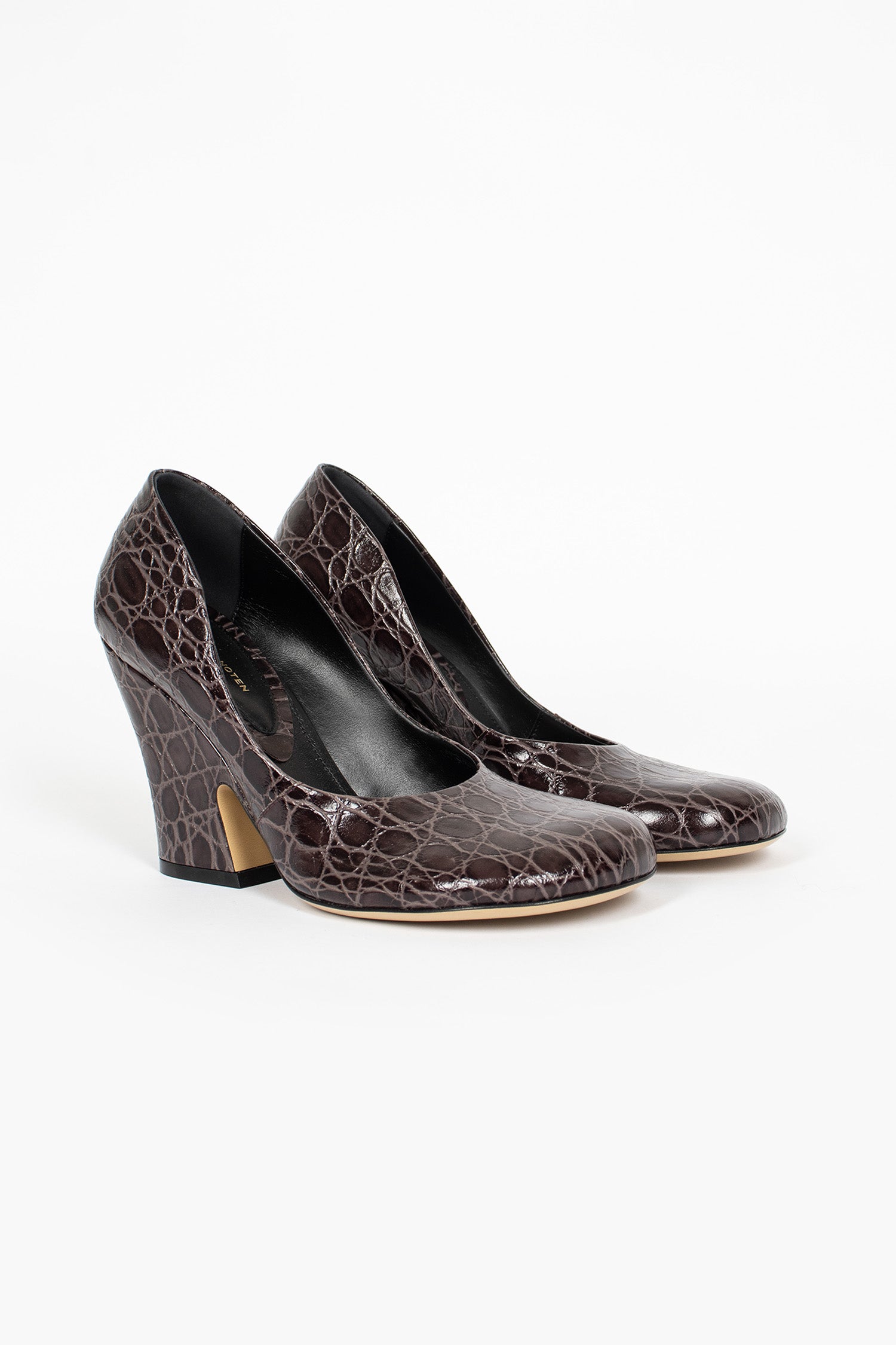 Embossed Leather Pumps Taupe