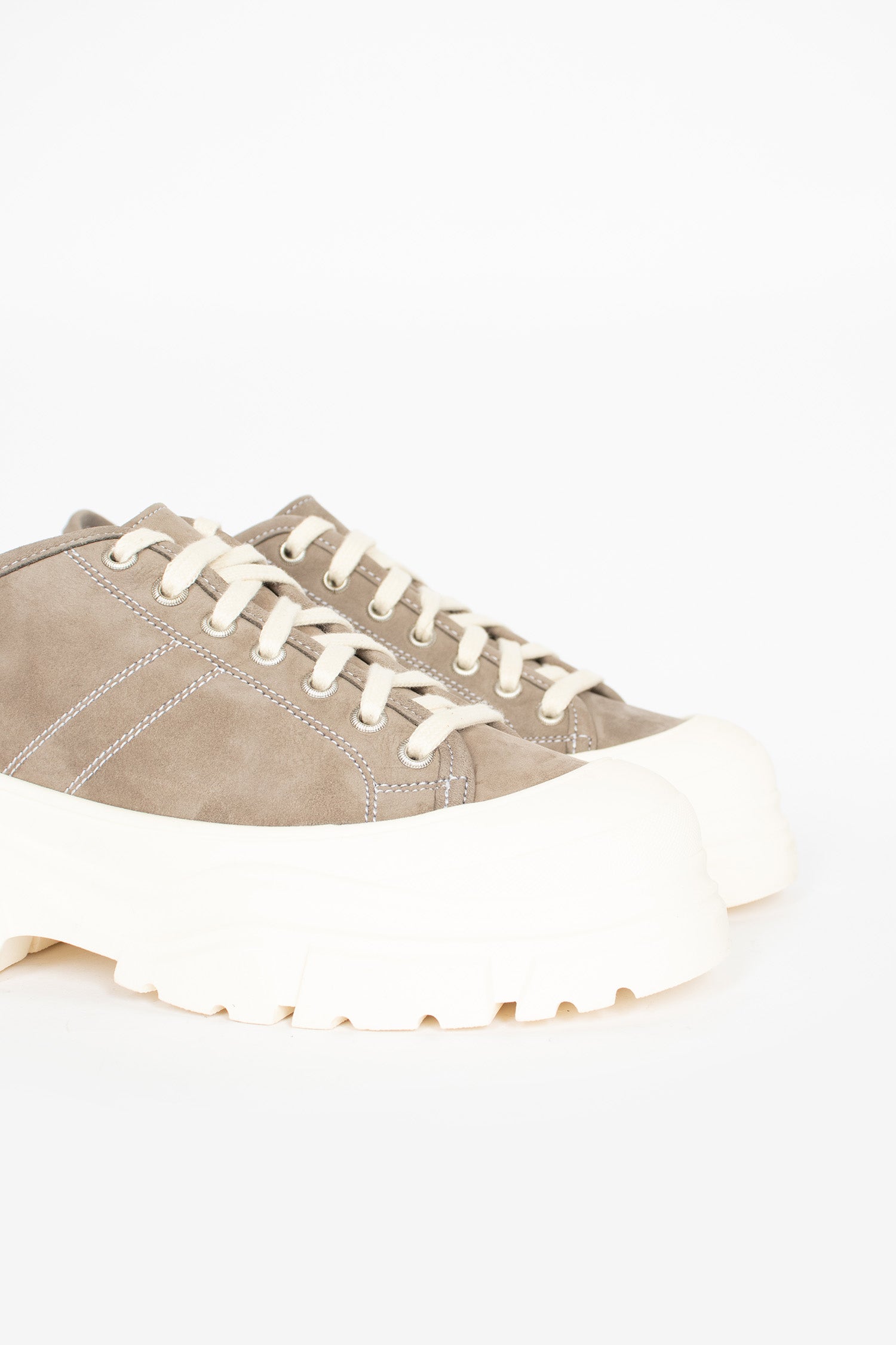Chunky Outsole Sneaker Argilla/White
